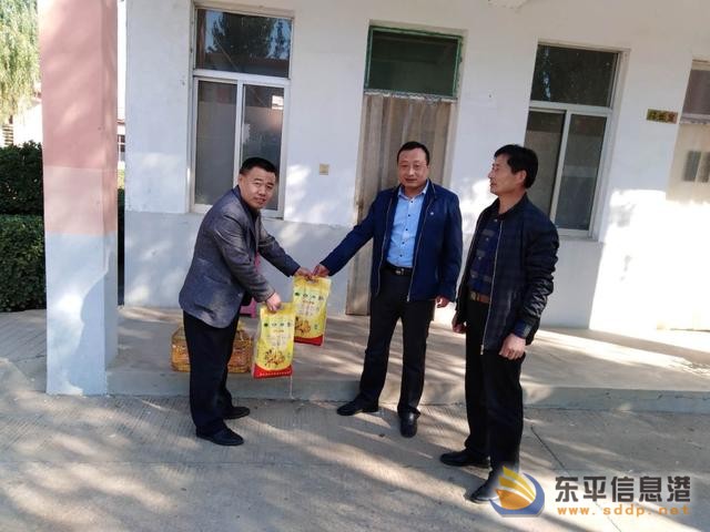 大羊鎮(zhèn)衛(wèi)計(jì)辦、衛(wèi)生院到敬老院開展慰問(wèn)活動(dòng)