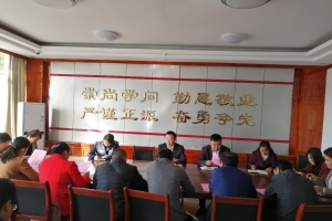 東平縣城管執(zhí)法局聯(lián)合縣教育局開展“小手拉大手 城管進校園”活動見成效