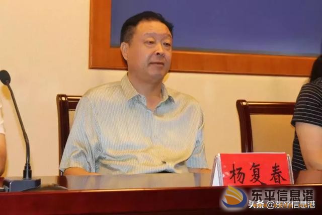 東平縣工商業(yè)慈善協(xié)會(huì)愛(ài)心助學(xué)活動(dòng)紀(jì)實(shí)