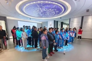 團(tuán)縣委聯(lián)合東平信息港公益協(xié)會開展“逐夢共成長 童心向未來”希望小屋兒童研學(xué)活動
