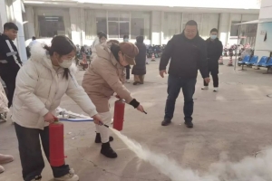 強化安全意識 筑牢安全防線——東平縣中醫(yī)院開展實習生消防演練